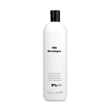 Weißer The Developer Creme Entwickler 9 % 1000 ml mit schwarzem Declel.