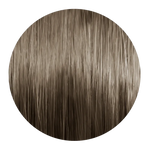 Runde Nahaufnahme einer kühler beige-aschblonder Haarsträhne mit glänzenden Reflexen.
