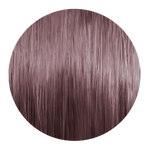 Runde Nahaufnahme einer kühlen rosé-violett-aschblonden Haarsträhne mit glänzenden Reflexen.