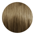 Runde Nahaufnahme einer warmen goldbraun-blonden Haarsträhne mit glänzenden Reflexen.