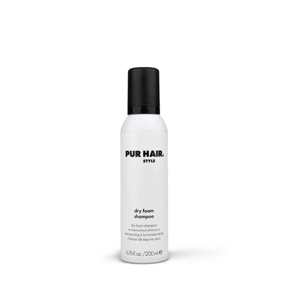 PUR HAIR Dry Foam Shampoo 200 ml Dose mit schwarzem Deckel, freigestellt auf weißem Hintergrund.