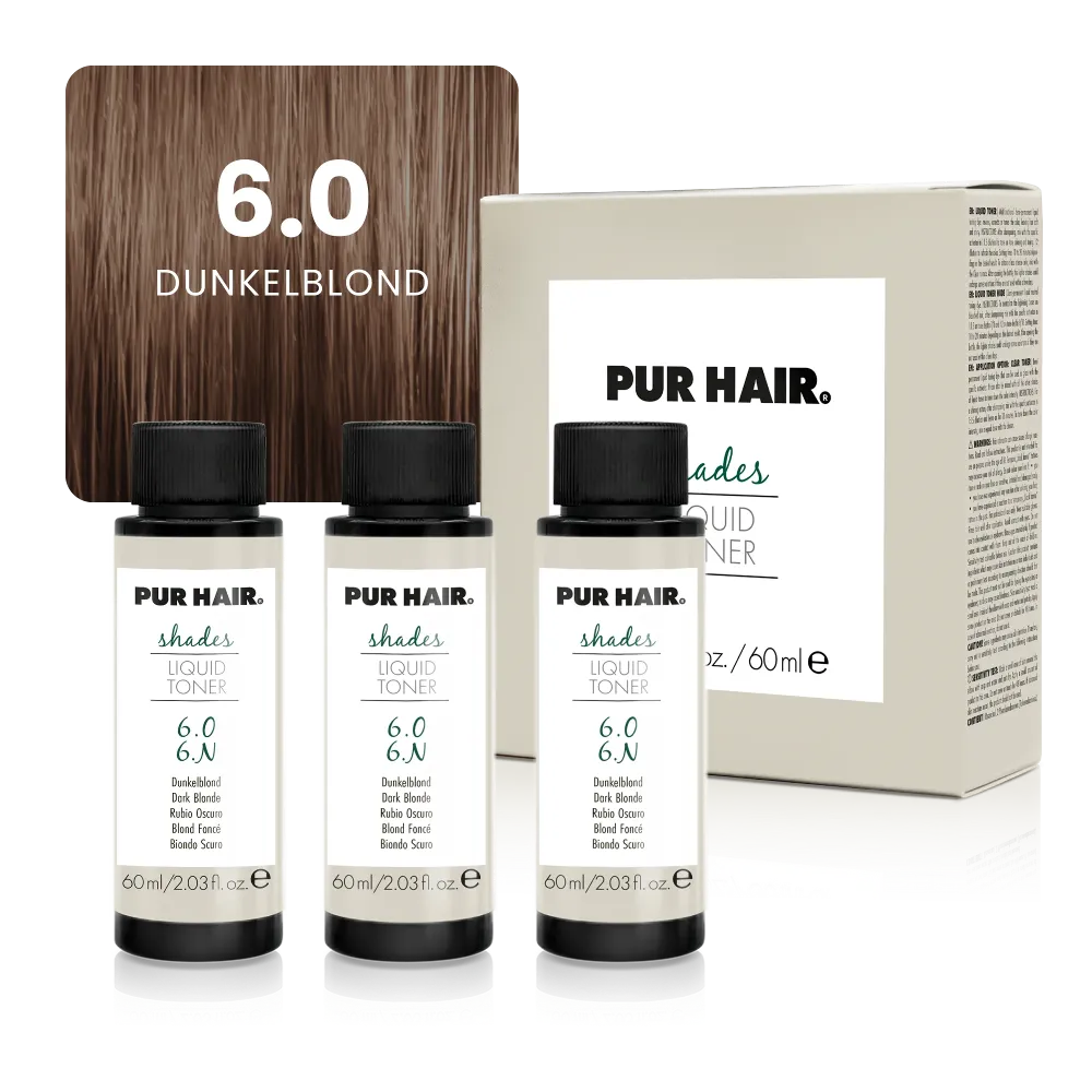 Drei weißen 60-ml-Flaschen, beiger Produktverpackung und natürlicher dunkelblonder Strähne.