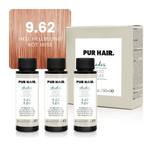 Drei weißen 60-ml-Flaschen, beiger Produktverpackung und heller pfirsich-roséblonder Haarfarbsträhne