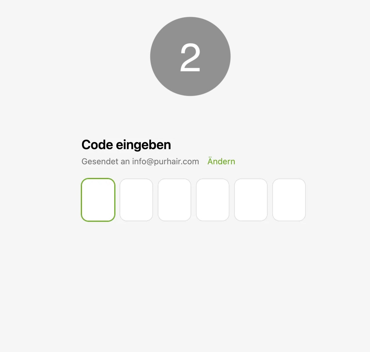 Eingabemaske für den sechsstelligen Bestätigungscode zur Anmeldung im PUR HAIR PRO Onlineshop.