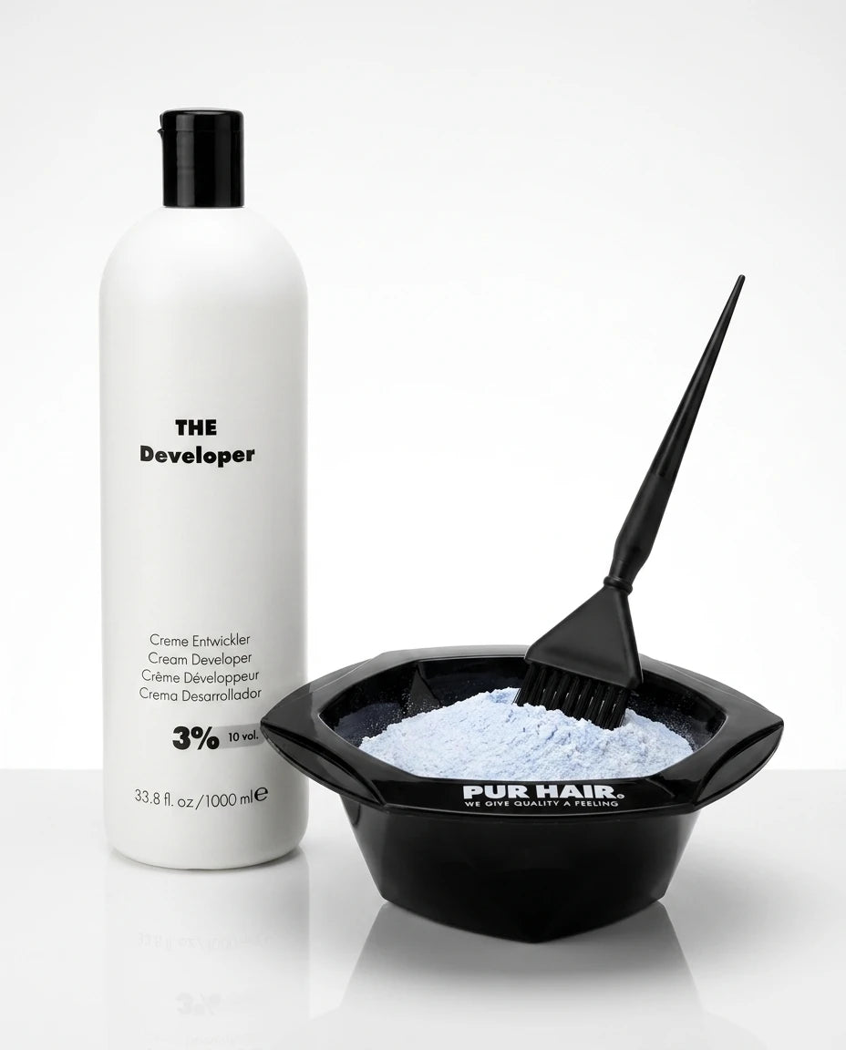 PUR HAIR Developer 3 % mit Färbeschale, Blondierpulver und Pinsel für professionelle Haarcolorationen.