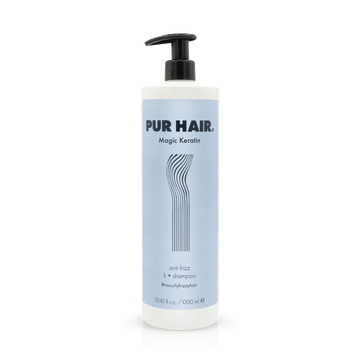PUR HAIR Magic Keratin Shampoo, 1000 ml Flasche in hellblau mit schwarzem Pumpspender